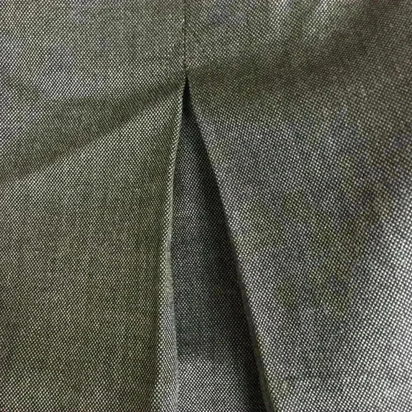 Banana Republic pencil skirt - Picture 3 of 4